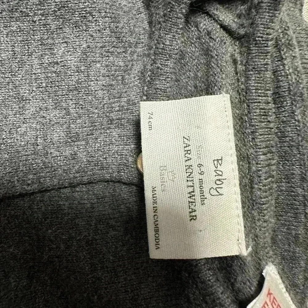 Zara Knitwear Baby Cardigan Gray Button Front Pockets 6-9 Months - Picture 7 of 7